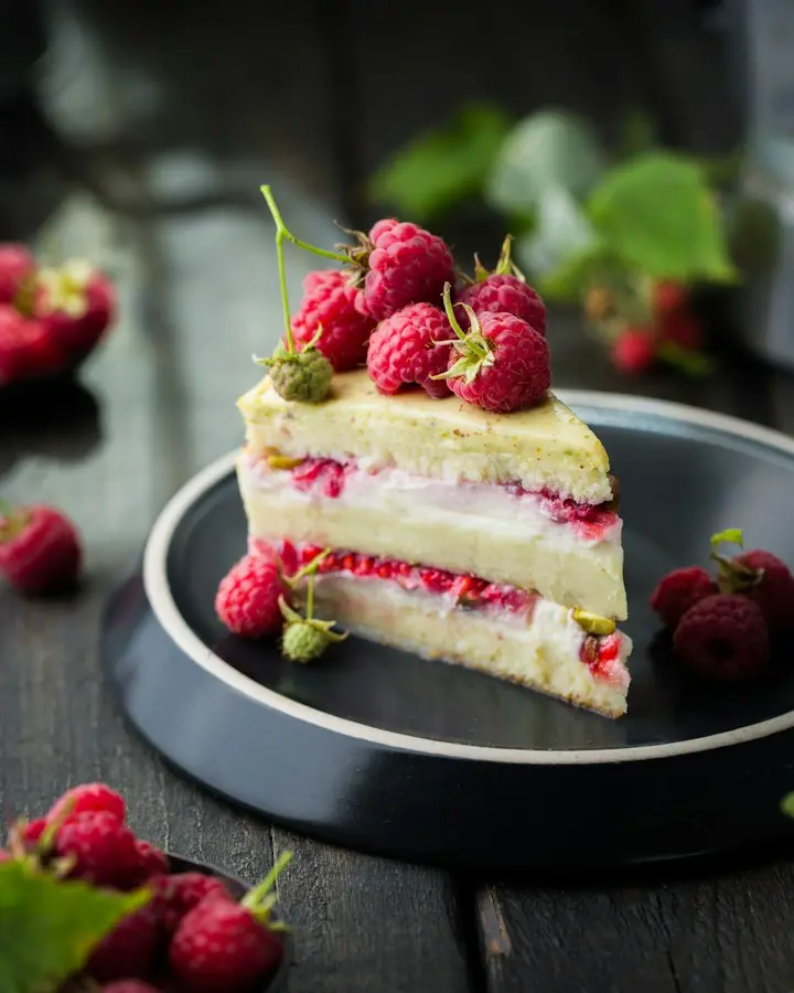 Pastel de frambuesa en capas
