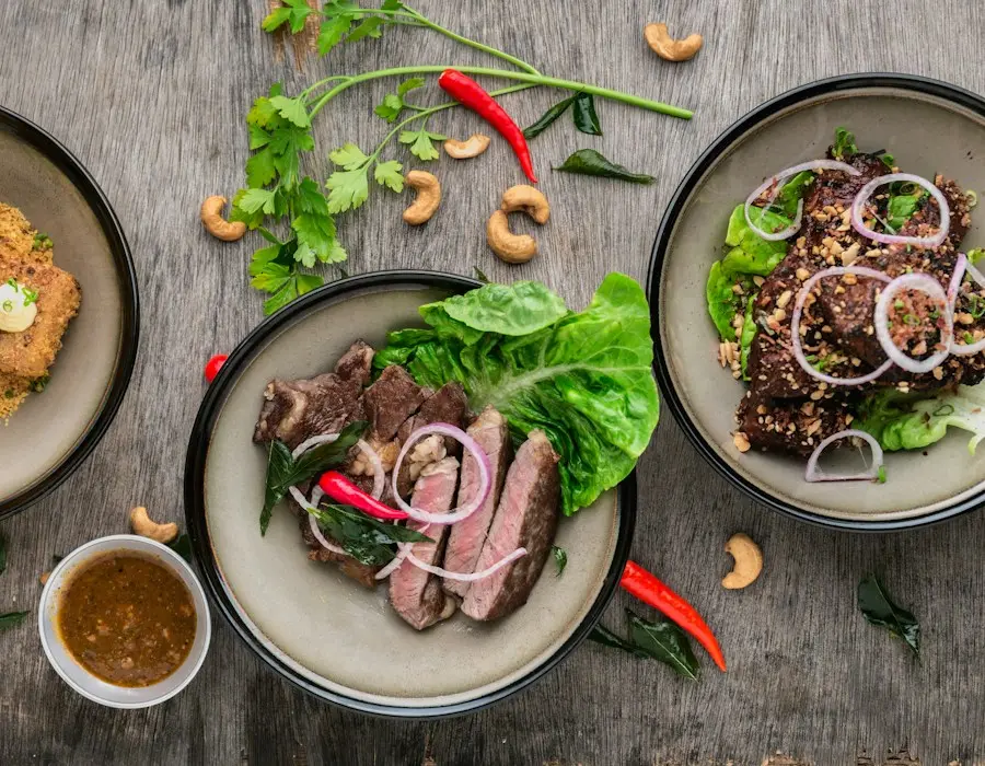 Ingredientes frescos sobre la mesa